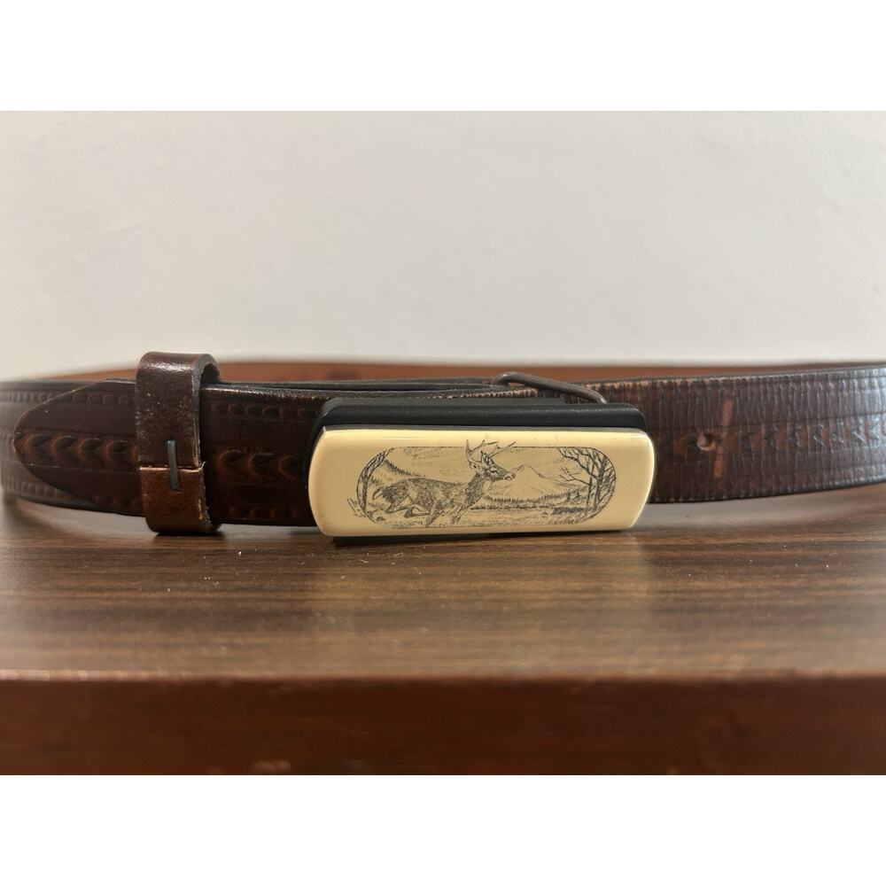 Gerber Touché Whitetail Buck Scrimshaw Inlay Knife Belt Buckle USA 80s‎ - Picture 2 of 12